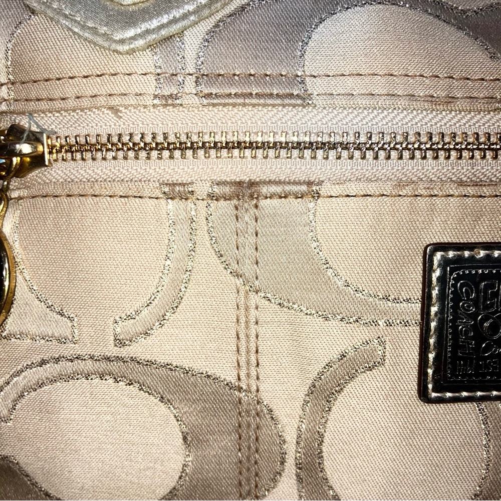 VTG Y2K COACH Poppy Glam Tote Bag in Gold Metallic Beige Clear Hang Tag 17890 - Picture 6 of 16